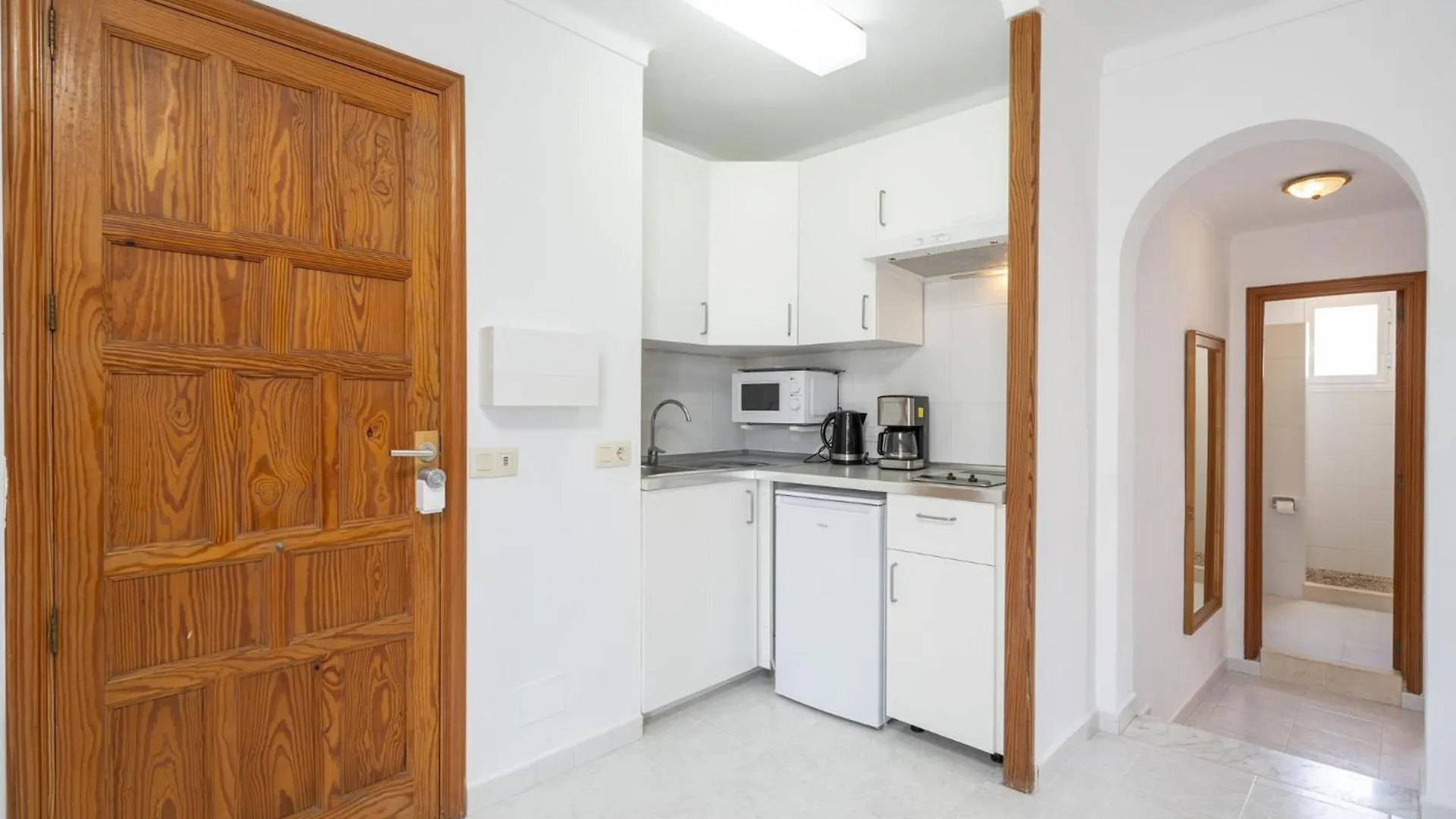 Apartamentos Mhm Кала Ратьяда 0*,