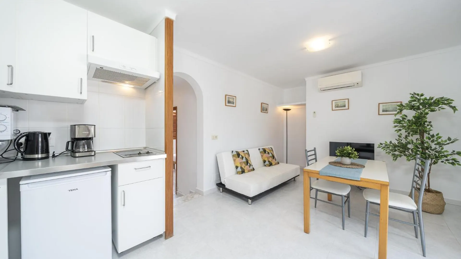 Apartamentos Mhm Cala Ratjada