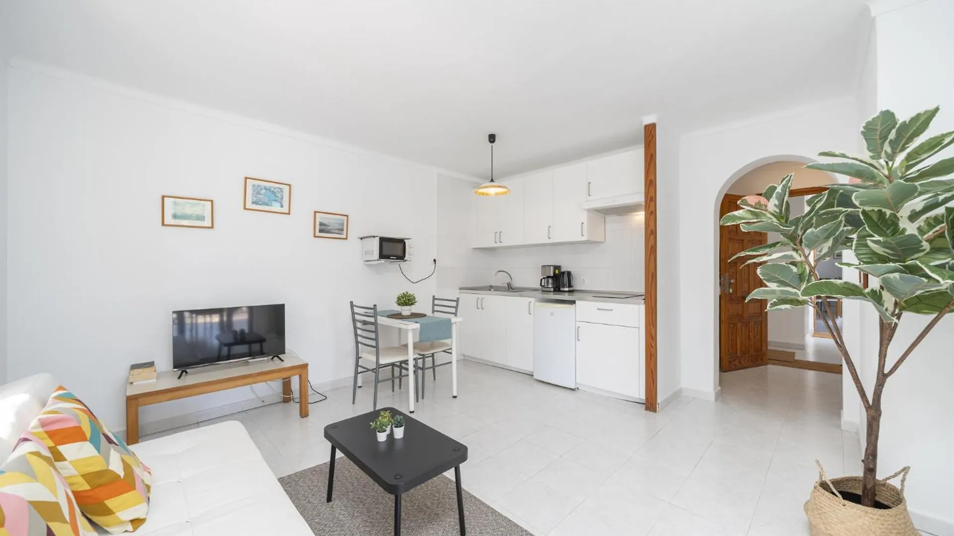 Apartamentos Mhm Cala Ratjada  Daire Cala Ratjada (Mallorca)