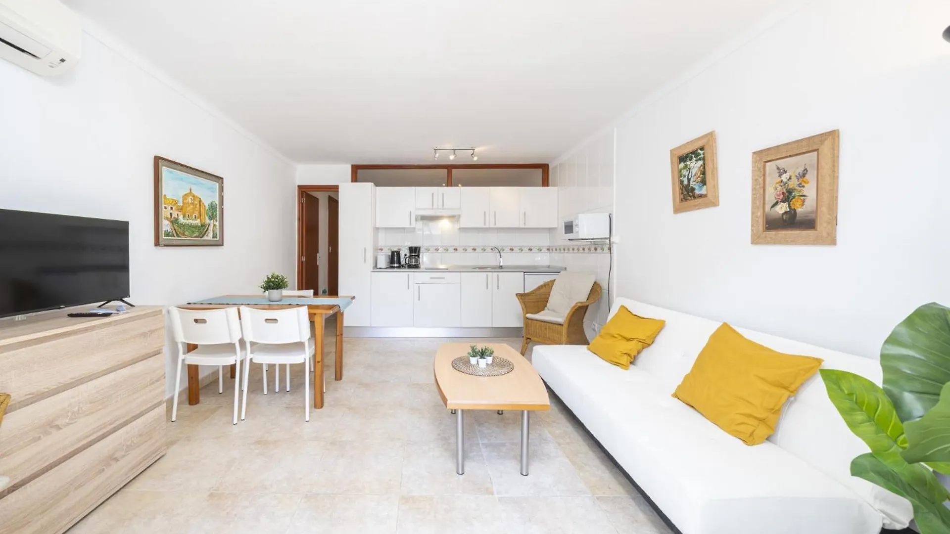 Daire Apartamentos Mhm Cala Ratjada