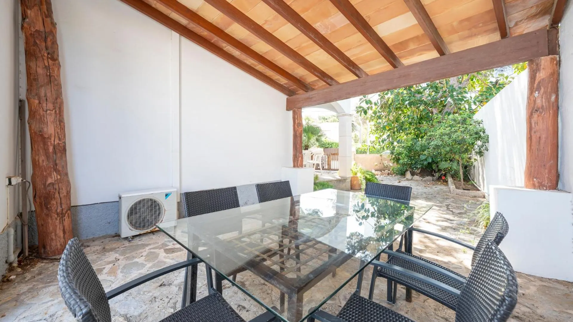 Apartamentos Mhm Cala Ratjada  Espanha